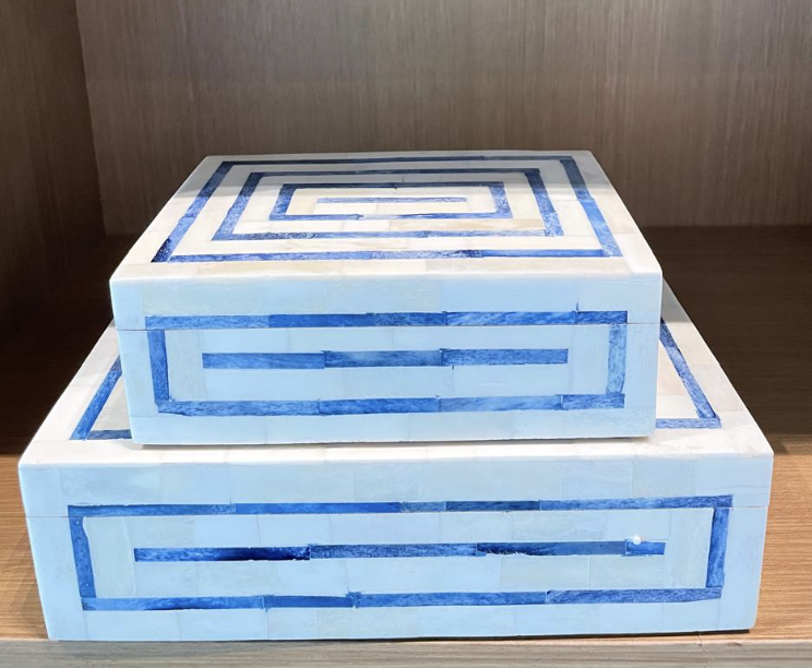 [VA502] Caja Azul Blanco Rayas Chico