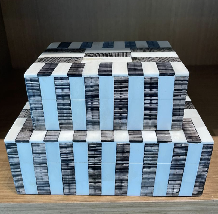 [KG1606B] Caja Rectangulo Blanco Negro Grande