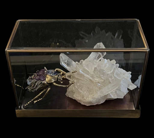 Escarabajo con Cuarzos